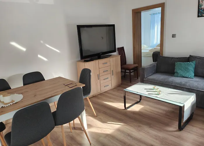 Lipowa 16-4b * Visla